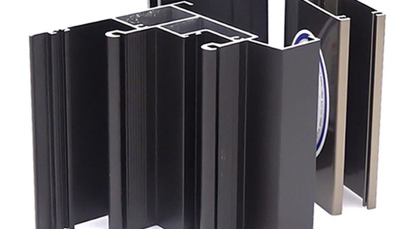 成都系统门窗加盟代理：揭秘加盟背后的行业逻辑**